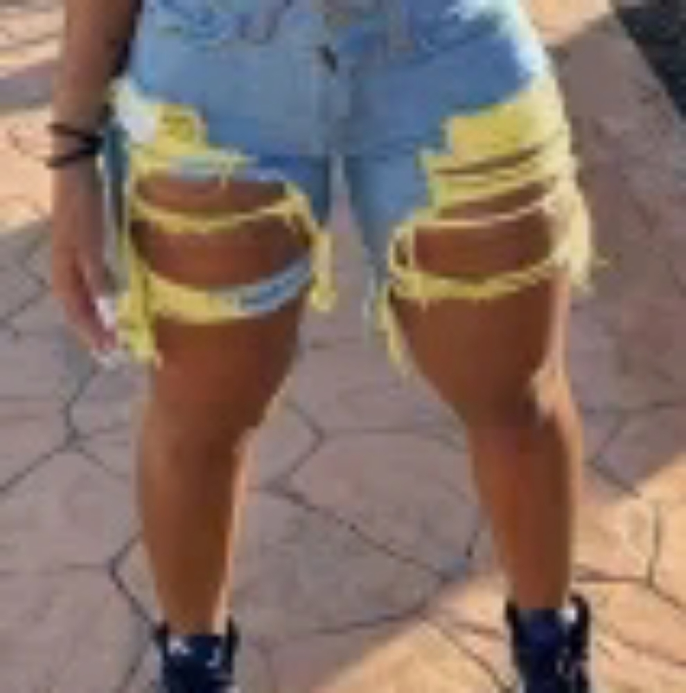 Shorts - Picture 4 of 6